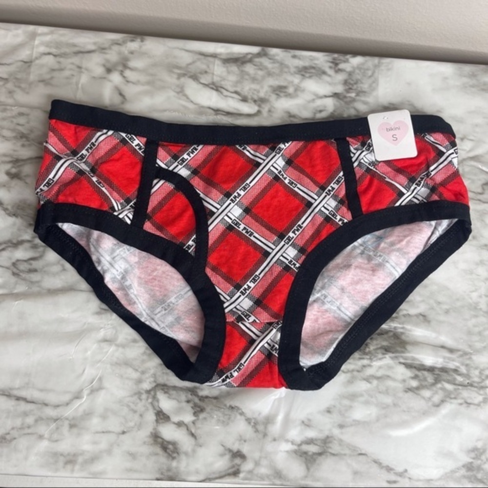 Rue 21 panties
